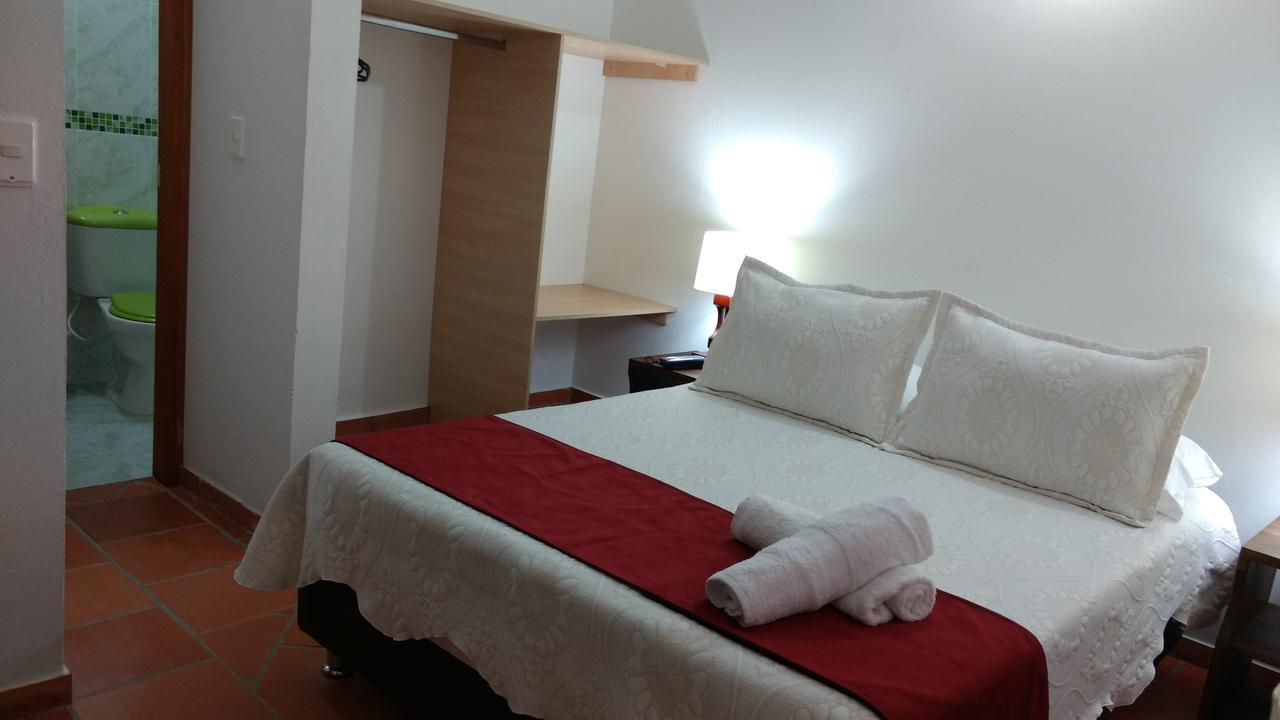 فيلا دي ليفا Apartahotel La Gran Familia المظهر الخارجي الصورة