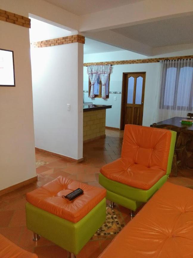 فيلا دي ليفا Apartahotel La Gran Familia المظهر الخارجي الصورة
